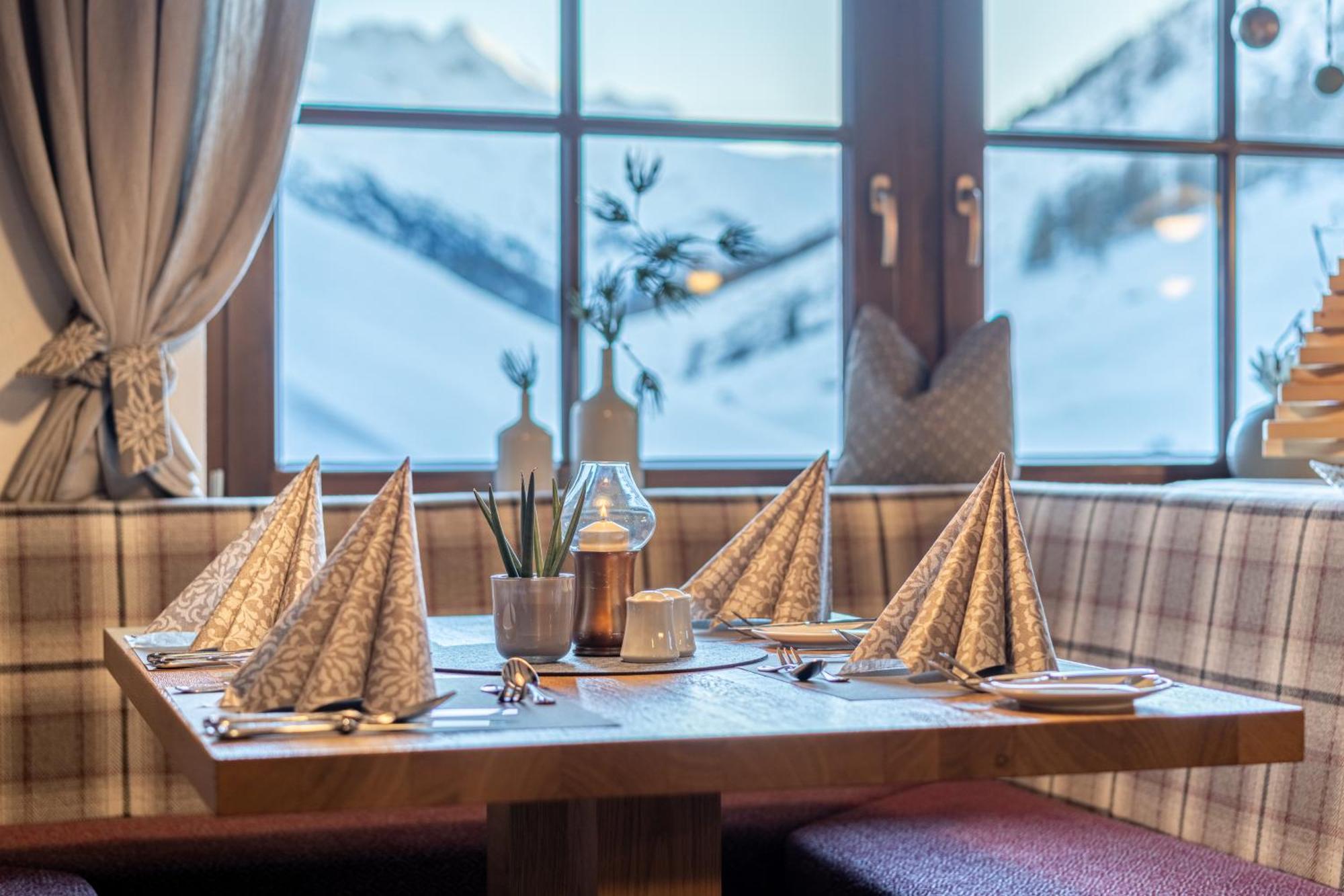 Burghotel Alpenglühn Obergurgl Exterior foto